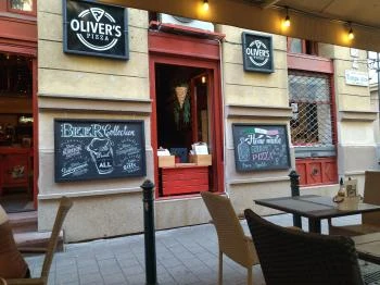 Olee's Pizza Budapest