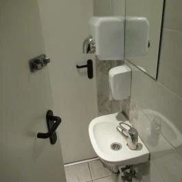 Omnia Plusz Bisztró Budapest - Mosdó