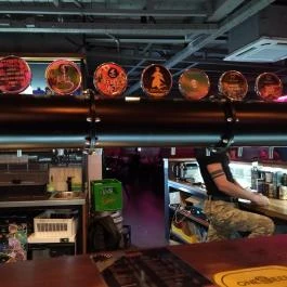 Ugar Brewpub Budapest - Étel/ital