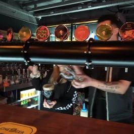 Ugar Brewpub Budapest - Étel/ital