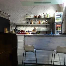 One More Cafe - Gozsdu Udvar Budapest - Belső