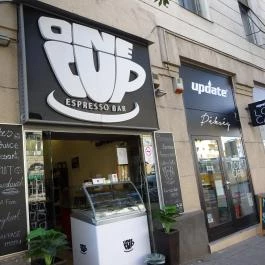 OneCup Espresso Bar - Buda Budapest - Külső kép
