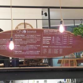 Ono Poké Bowl Bar - Bartók Béla út Budapest - Belső
