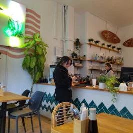 Ono Poké Bowl Bar - Jurányi Budapest - Belső