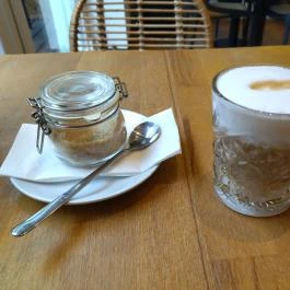 Ono Poké Bowl Bar - Jurányi Budapest - Étel/ital