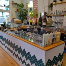 Ono Poké Bowl Bar - Jurányi Budapest - Belső