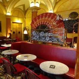 Opera Café Budapest - Belső