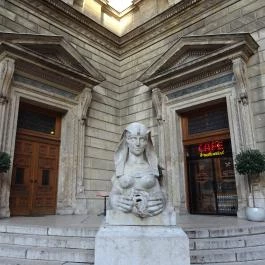 Opera Café Budapest - Külső kép
