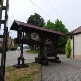 Öreg Prés Étterem Mór - Külső kép