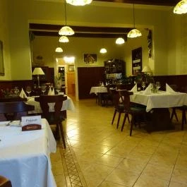 Öreg Prés Étterem Mór - Belső