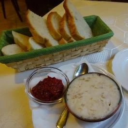 Öreg Prés Étterem Mór - Étel/ital