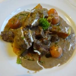 Öreg Prés Étterem Mór - Étel/ital