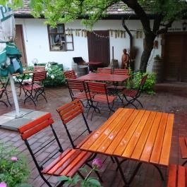 Öreg Prés Butikhotel, Mór - Külső kép