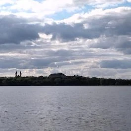 Öreg-tó, Tata - Egyéb