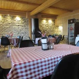 Öreg Sváb Étterem, Üröm - Egyéb