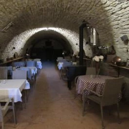 Öreg Sváb Étterem, Üröm - Egyéb