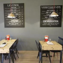 Oriental Soup House - Szervita tér Budapest - Belső