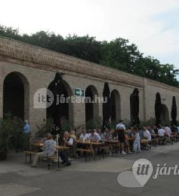 Törley Pezsgőmanufaktúra és Látogatóközpont 