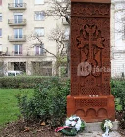 Örmény szent kereszteskő