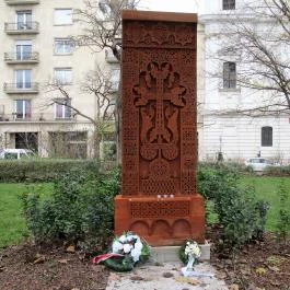 Örmény szent kereszteskő Budapest - Egyéb