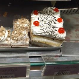 Orosz Cukrászda Budapest - Étel/ital