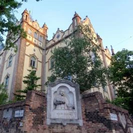 Országos Földtani Múzeum - Magyar Állami Földtani Intézet Budapest - Külső kép