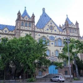 Országos Földtani Múzeum - Magyar Állami Földtani Intézet Budapest - Külső kép