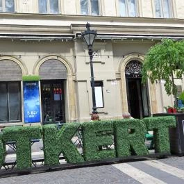 Ötkert, Budapest - Külső kép