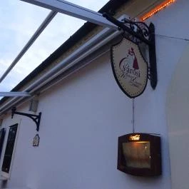 Óvárosi Kávéház & Étterem Mosonmagyaróvár - Külső kép