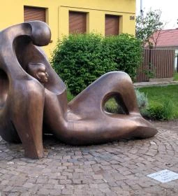 4. legjobb látnivaló: Óvó szerelem