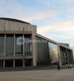 P'Art Kávéház & Bisztró - Művészetek Palotája