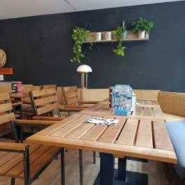 Pacsi Pizzéria & Kulturális Központ Budapest - Belső