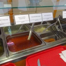 Pajtás Önkiszolgáló Étterem Budapest - Étel/ital