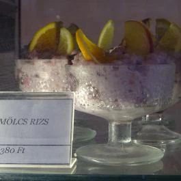 Pajtás Önkiszolgáló Étterem Budapest - Étel/ital