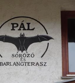 Pál Söröző & Barlangterasz
