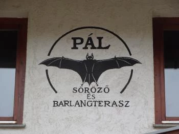 Pál Söröző & Barlangterasz Budapest