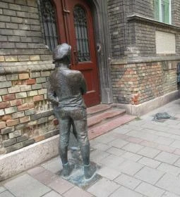 Pál utcai fiúk szobra