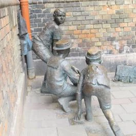 Pál utcai fiúk szobra Budapest - Egyéb