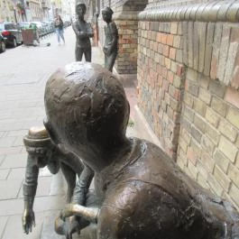 Pál utcai fiúk szobra Budapest - Egyéb