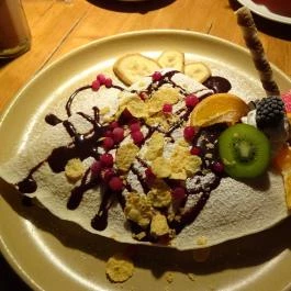 Palacsintavár, Eger - Étel/ital