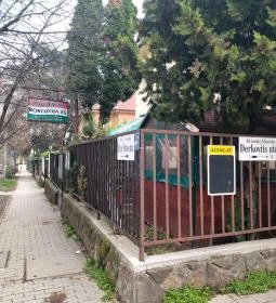 Pali Bácsi Borozója & Étkezdéje