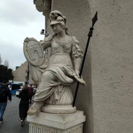 Pallas Athéné szobra Budapest - Egyéb