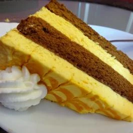 Pálmai Cukrászda - Páskomliget utca, Budapest - Étel/ital