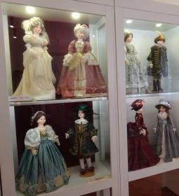 Palóc Néprajzi Magángyűjtemény és Babakiállítás