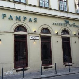 Pampas Argentin Steakhouse Budapest - Külső kép