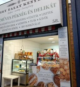 Panelpék - Egy Falat Kenyér - Csepeli Piac
