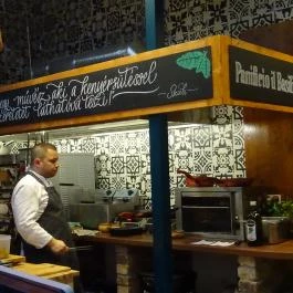 Panificio il Basilico - Belvárosi Piac Budapest - Belső