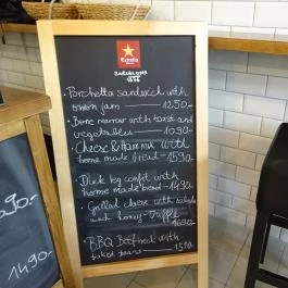 Panificio il Basilico - Belvárosi Piac Budapest - Belső