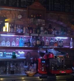 Papa Joe - Koccintó Söröző