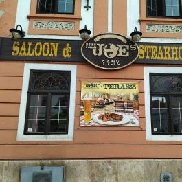 Papa Joe Saloon & Steak House Sopron - Külső kép